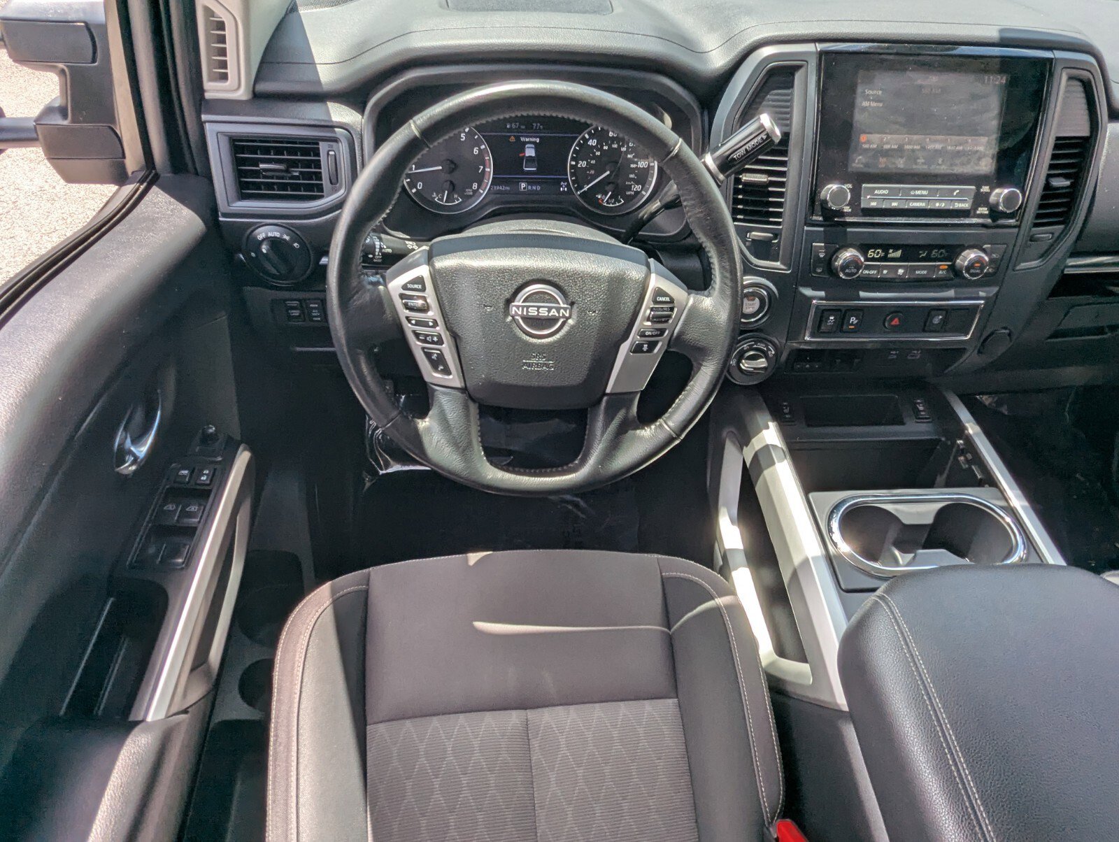 Certified 2023 Nissan Titan SV w/ SV Convenience Package AWD/4WD image 13