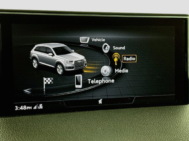 Used 2017 Audi Q7 3.0T Prestige AWD/4WD image 15