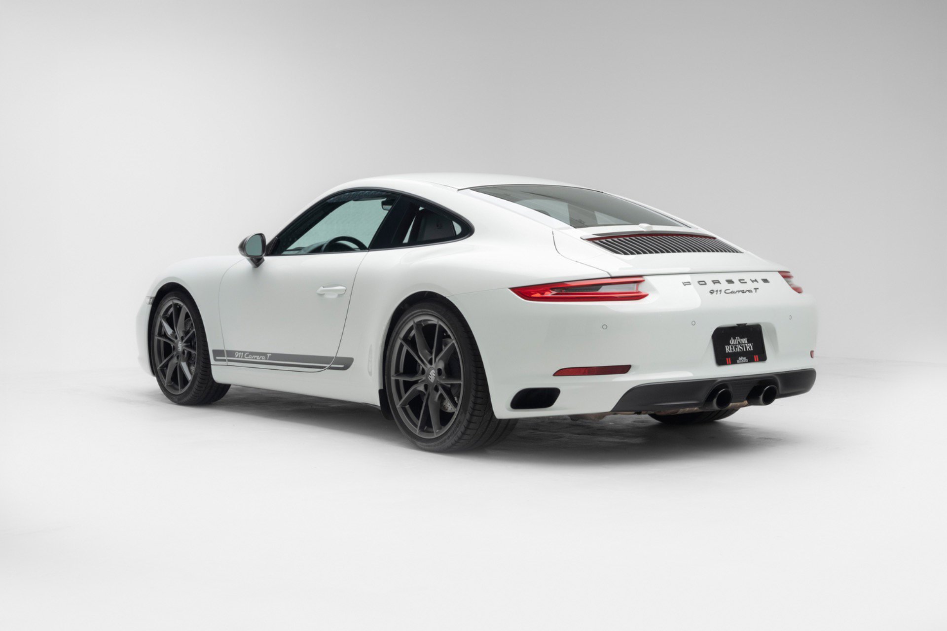 Used 2018 Porsche 911 Carrera T w/ Carrera T Interior Package RWD image 5