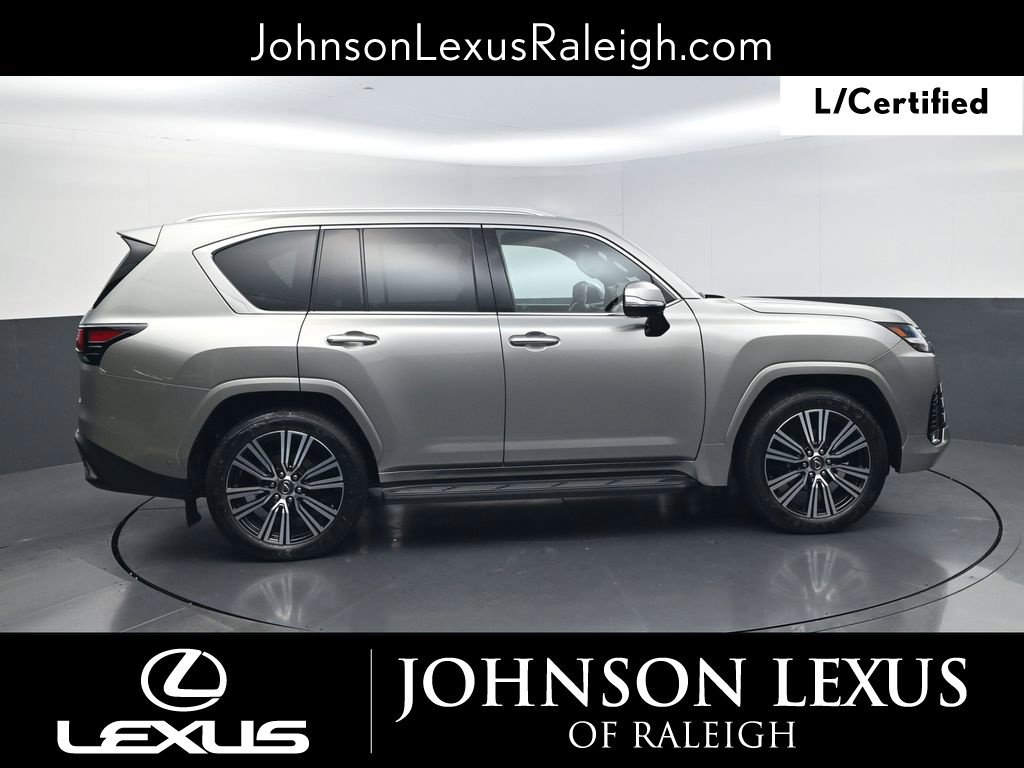Certified 2025 Lexus LX 700h Luxury AWD/4WD image 6