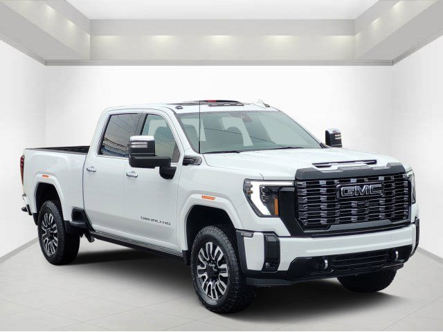 New 2025 GMC Sierra 2500 Denali Ultimate w/ Max Trailering Package