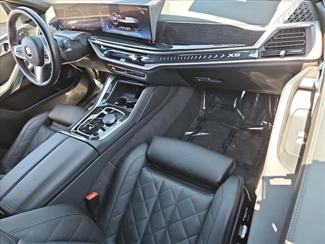 Used 2026 BMW X6 xDrive40i AWD/4WD image 23