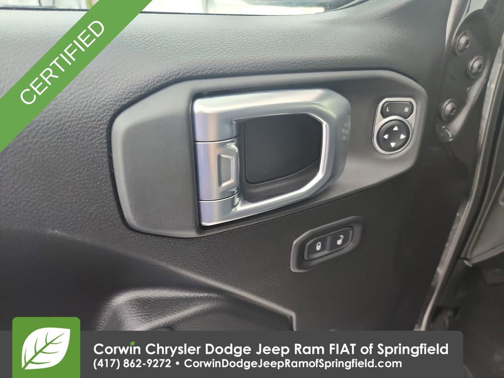 Certified 2026 Jeep Wrangler Unlimited Rubicon AWD/4WD image 21