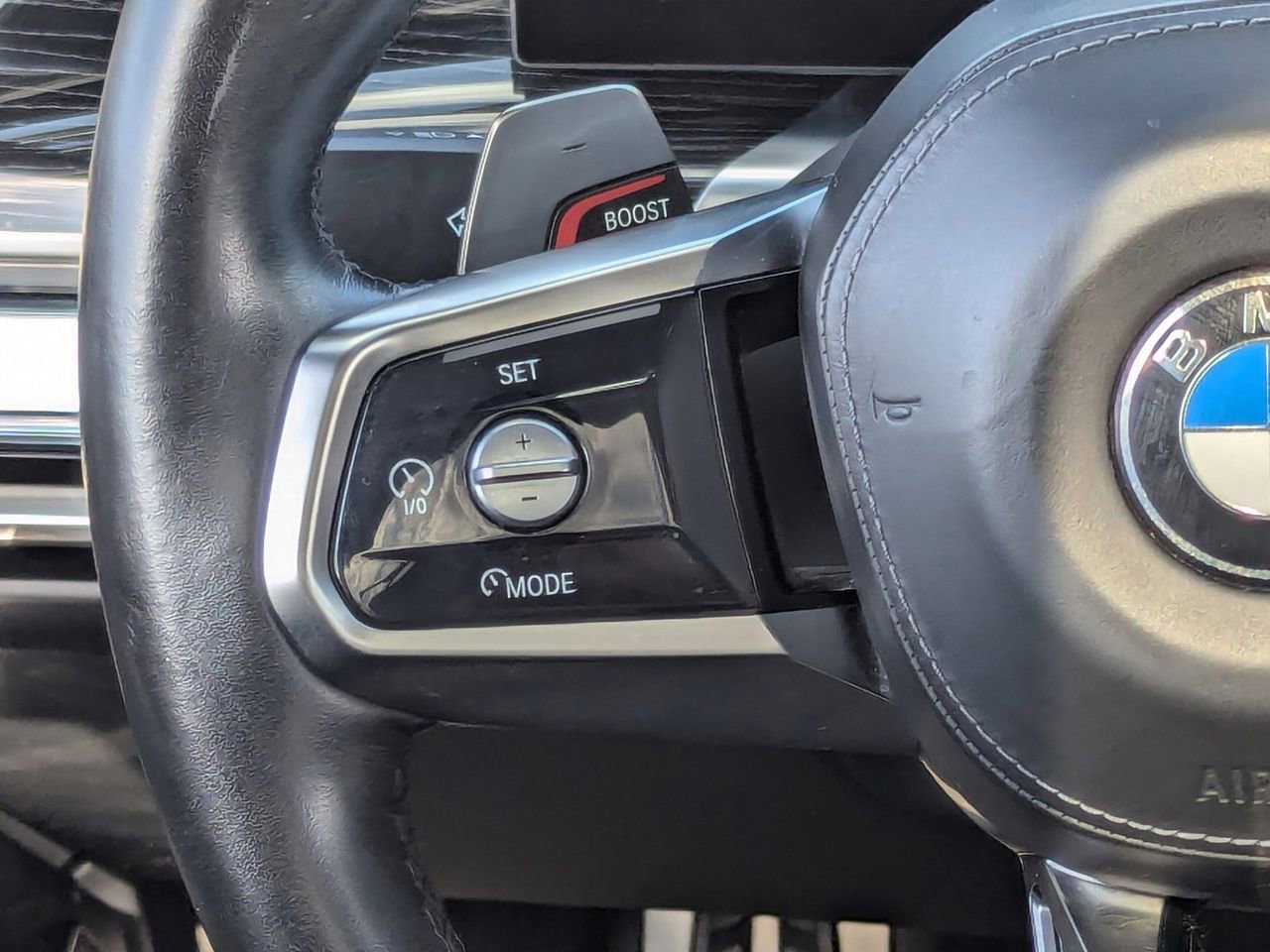 Used 2024 BMW 740i RWD image 23