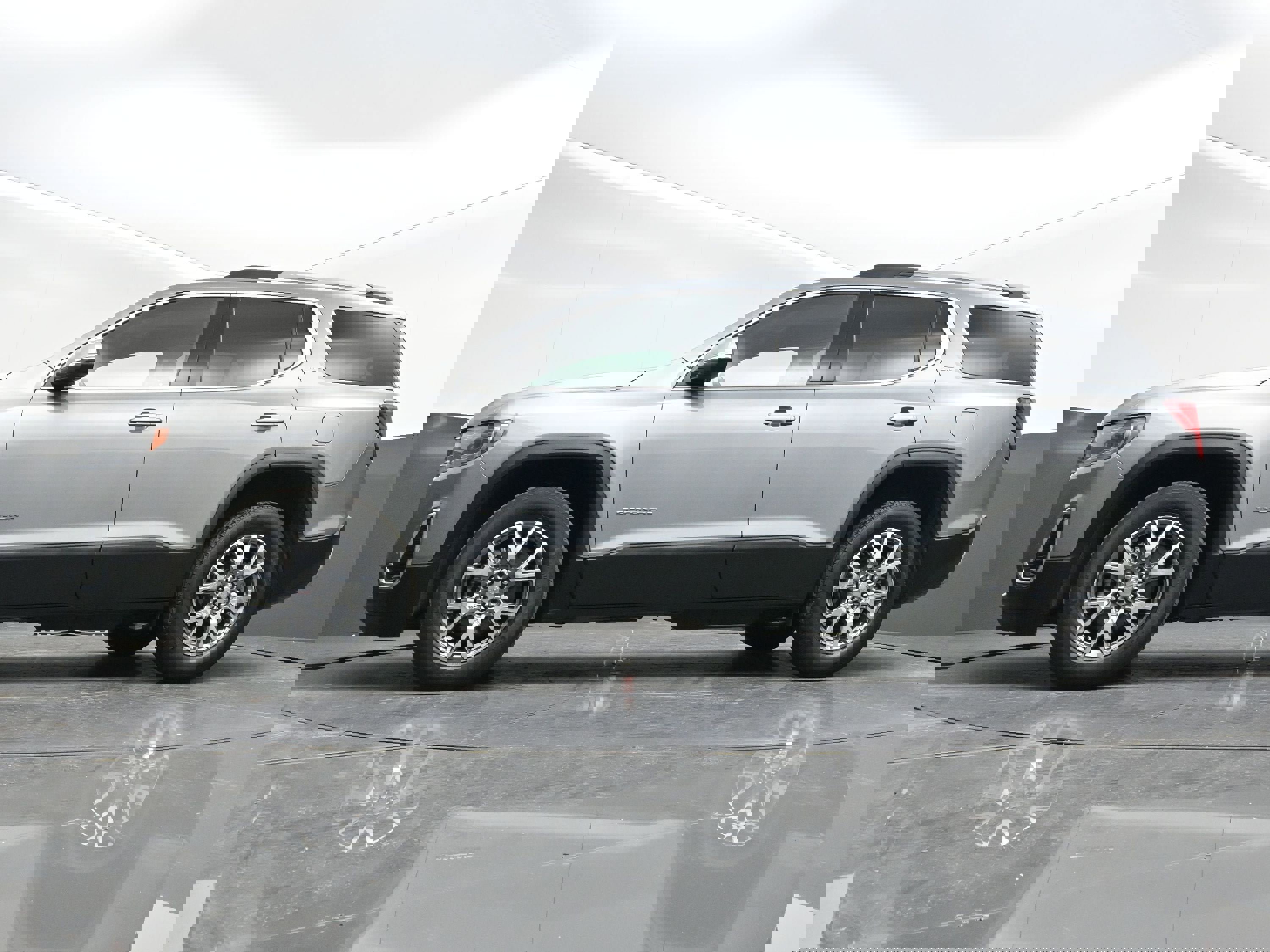 Used 2023 GMC Acadia SLT w/ Technology Package image 44