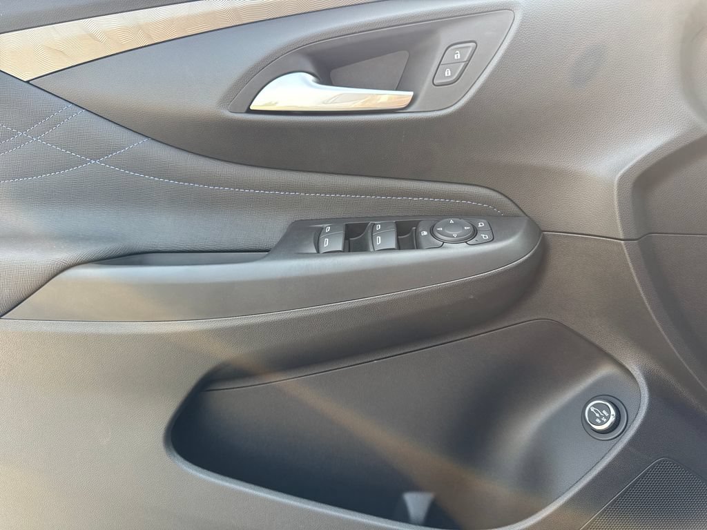 New 2026 Buick Envista Sport Touring w/ Convenience I Package FWD image 15