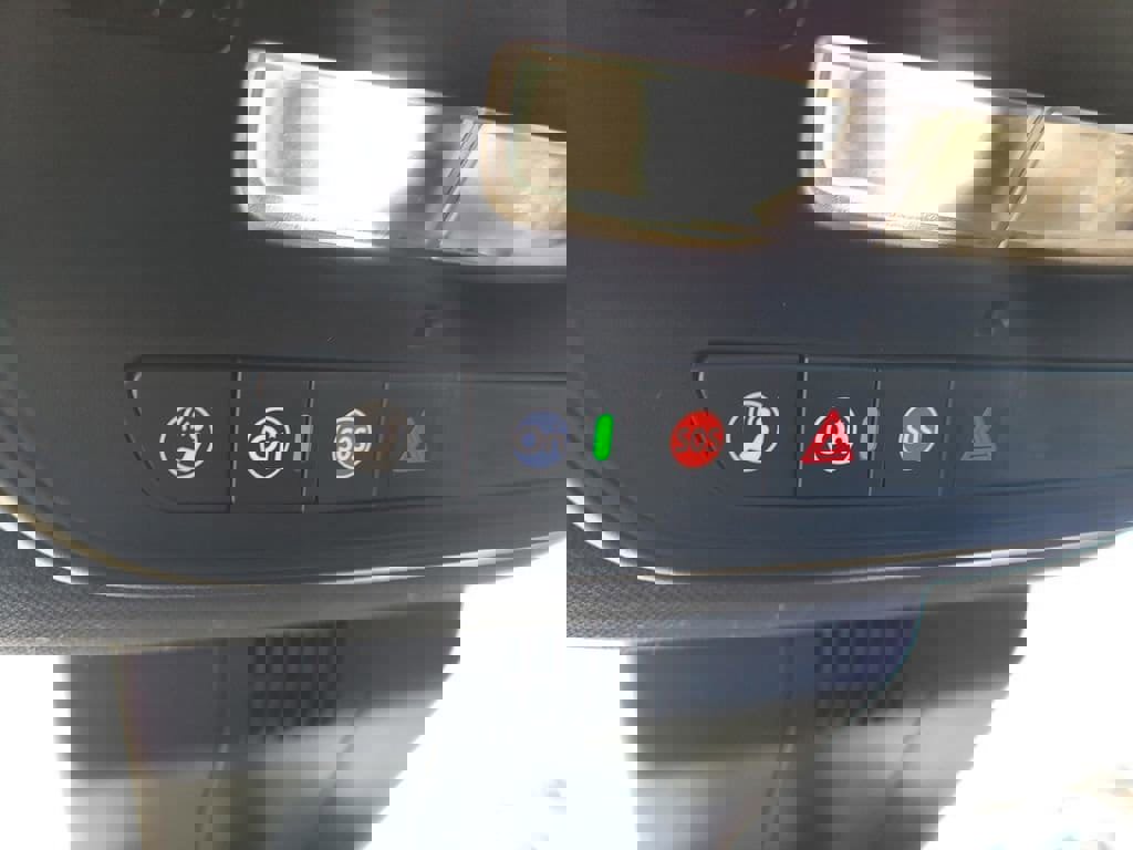 New 2025 Chevrolet Silverado EV RST image 13