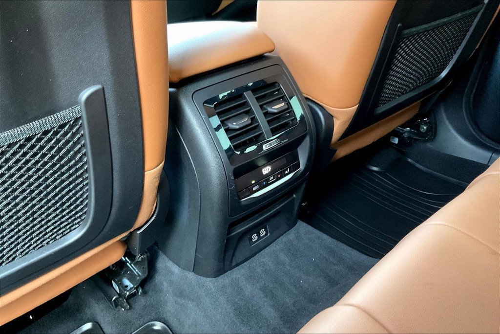 Used 2023 BMW X3 sDrive30i w/ M Sport Package RWD image 10
