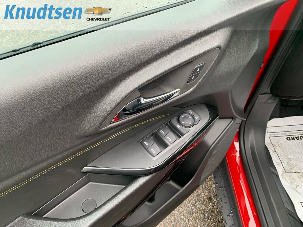 New 2026 Chevrolet Trax LT w/ Driver Confidence Package image 20