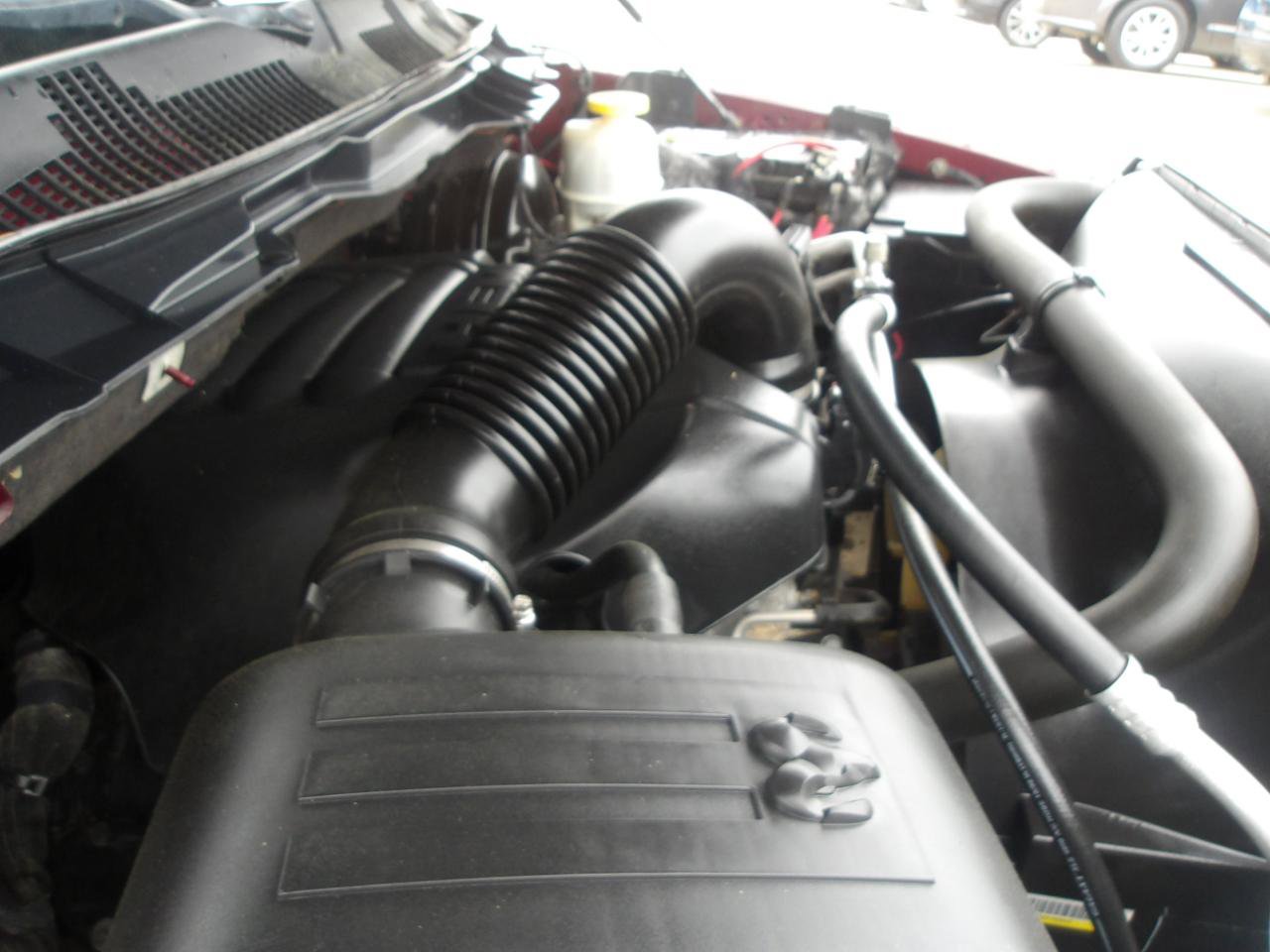 Used 2018 RAM 1500 Lone Star image 29