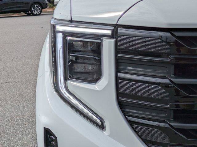 New 2026 GMC Sierra 1500 Elevation w/ Elevation Premium Package AWD/4WD image 12