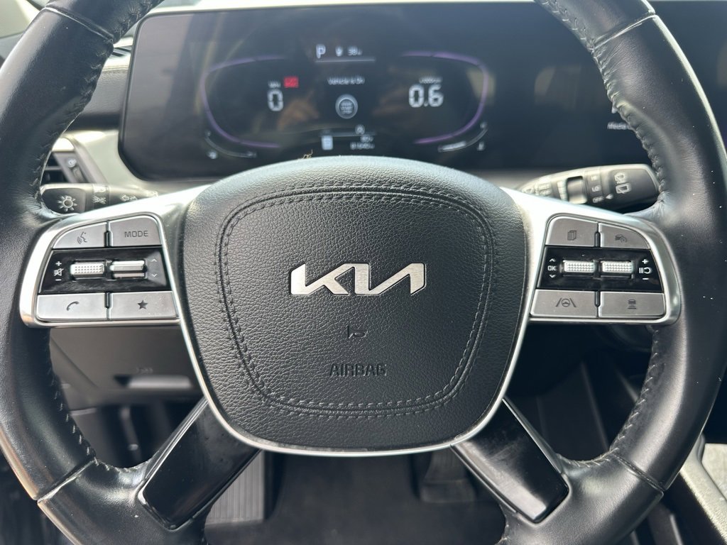 Used 2024 Kia Telluride S image 23