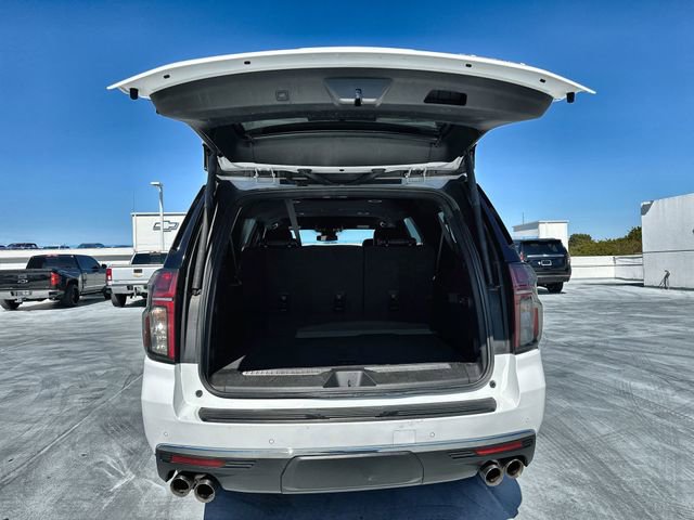 Used 2024 Chevrolet Suburban Premier image 21