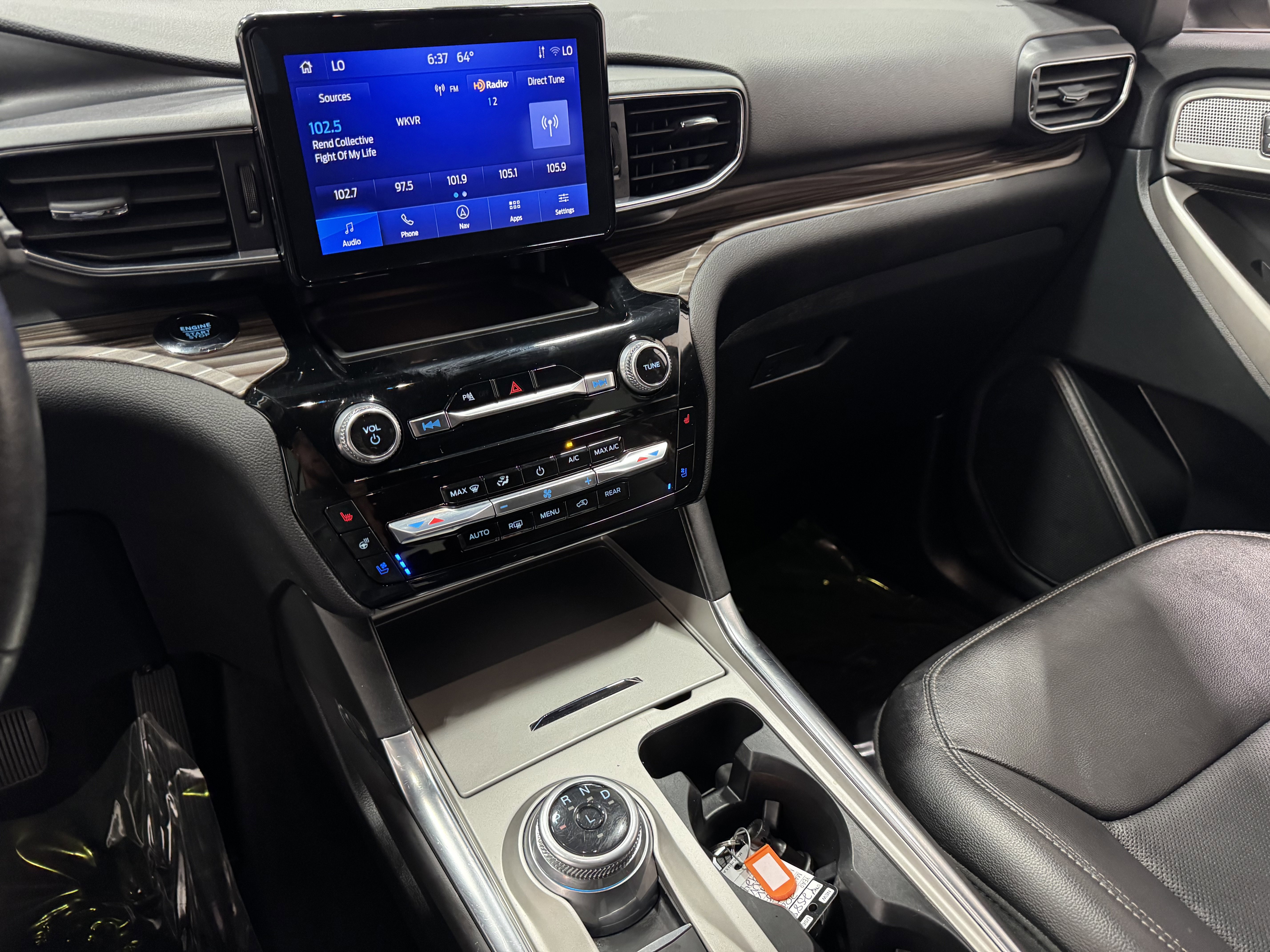 Used 2024 Ford Explorer Limited image 25