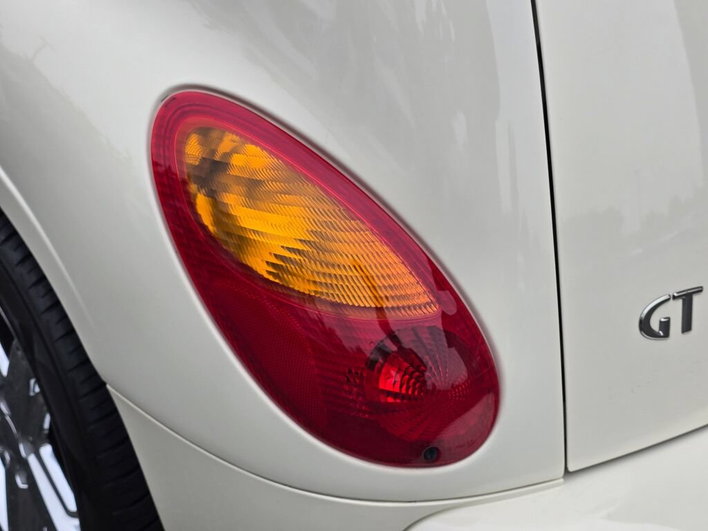 Used 2005 Chrysler PT Cruiser GT FWD image 73