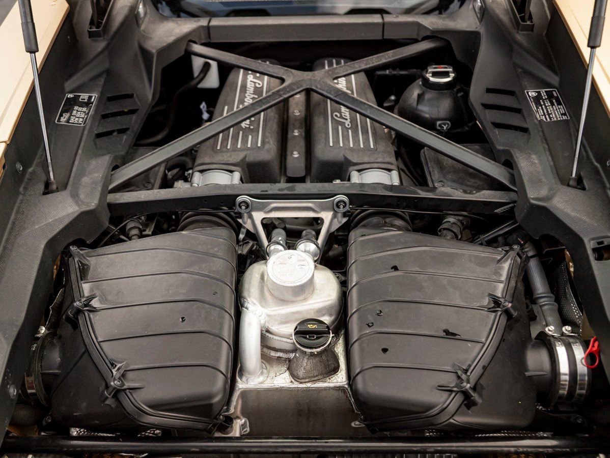 Used 2023 Lamborghini Huracan Tecnica image 19