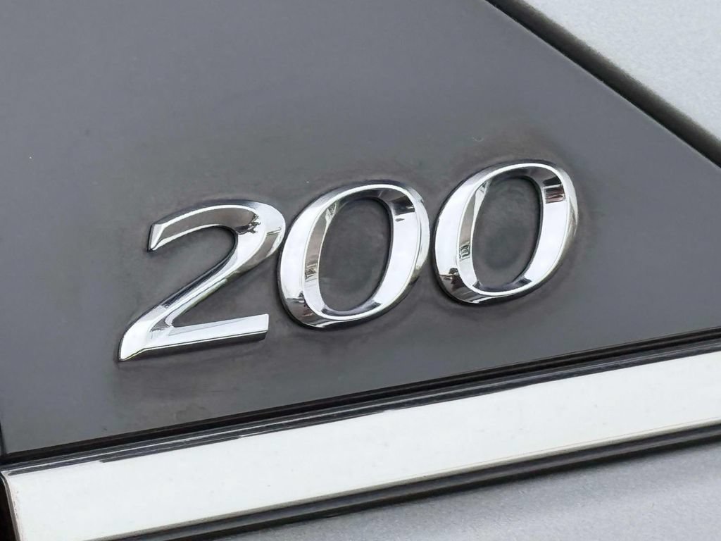 Used 2012 Chrysler 200 LX FWD image 15