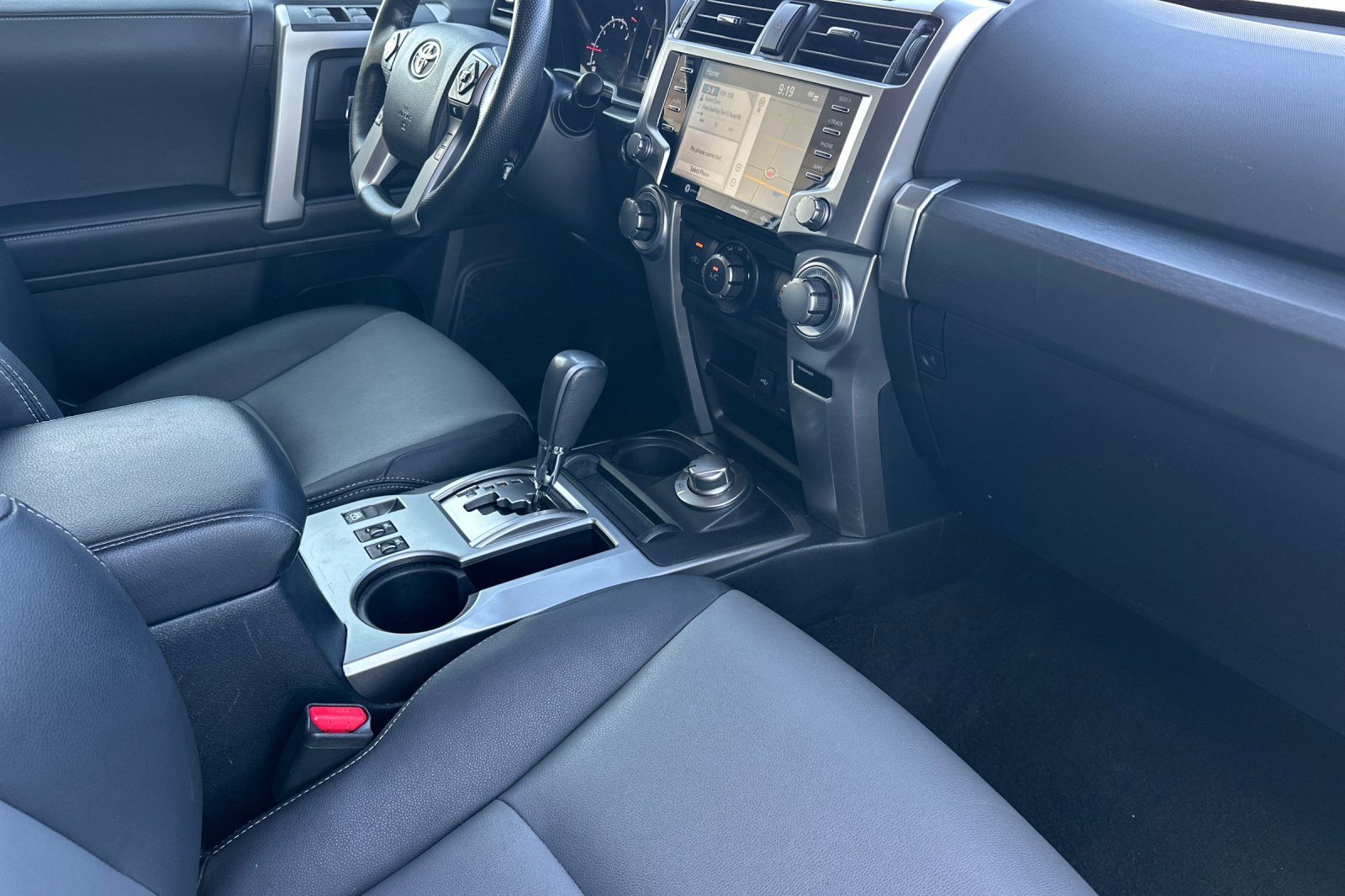 Used 2024 Toyota 4Runner SR5 Premium AWD/4WD image 16