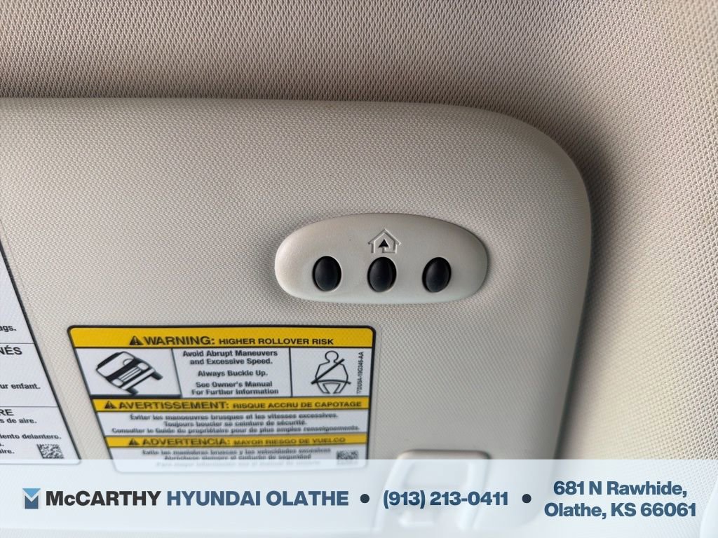 Used 2019 Ford Escape Titanium image 32