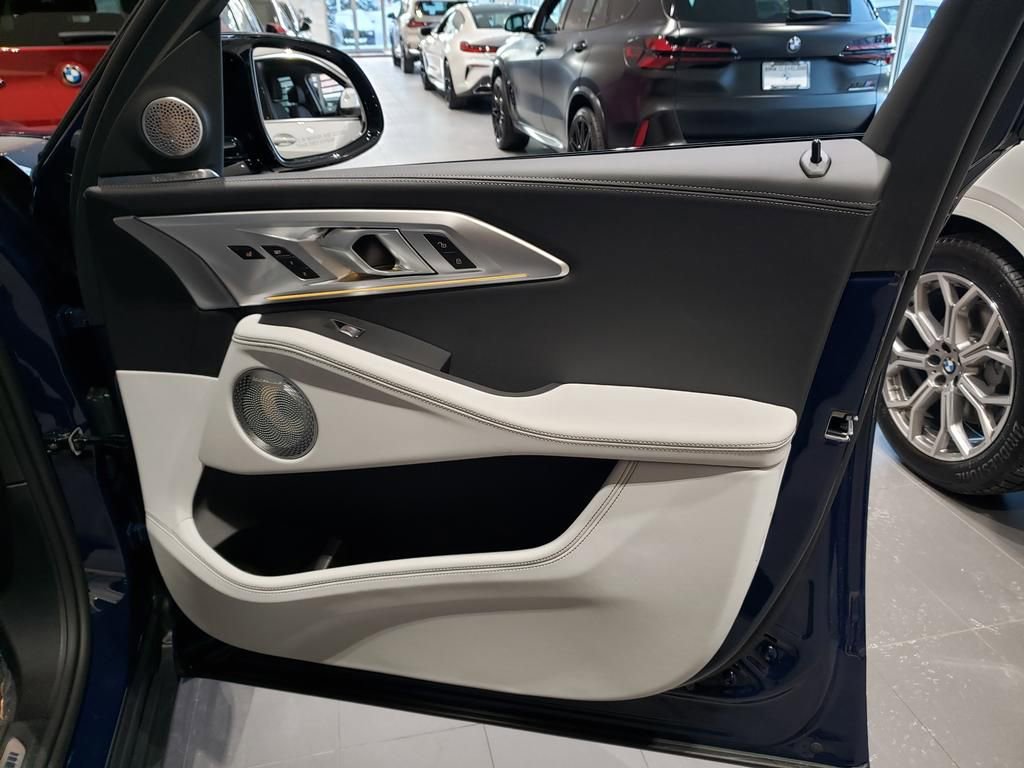 New 2026 BMW XM Label Red image 18