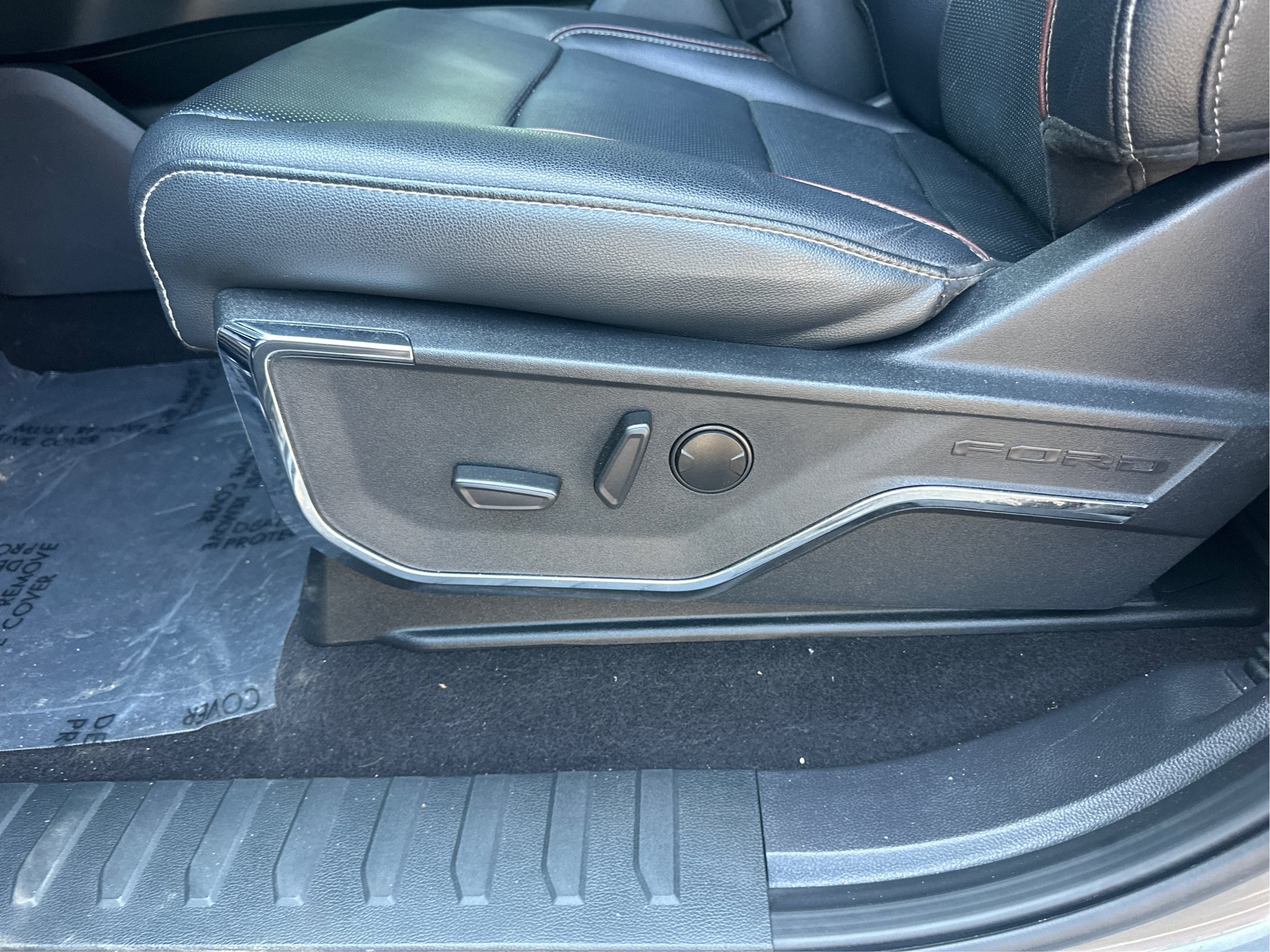 Used 2023 Ford F150 Lariat AWD/4WD image 30