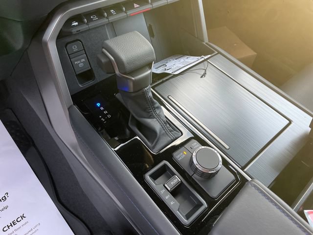 New 2026 Toyota Tundra Platinum AWD/4WD image 25