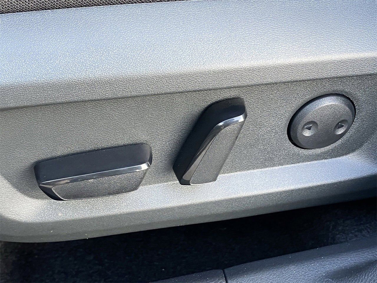 New 2026 Nissan Rogue SV image 22