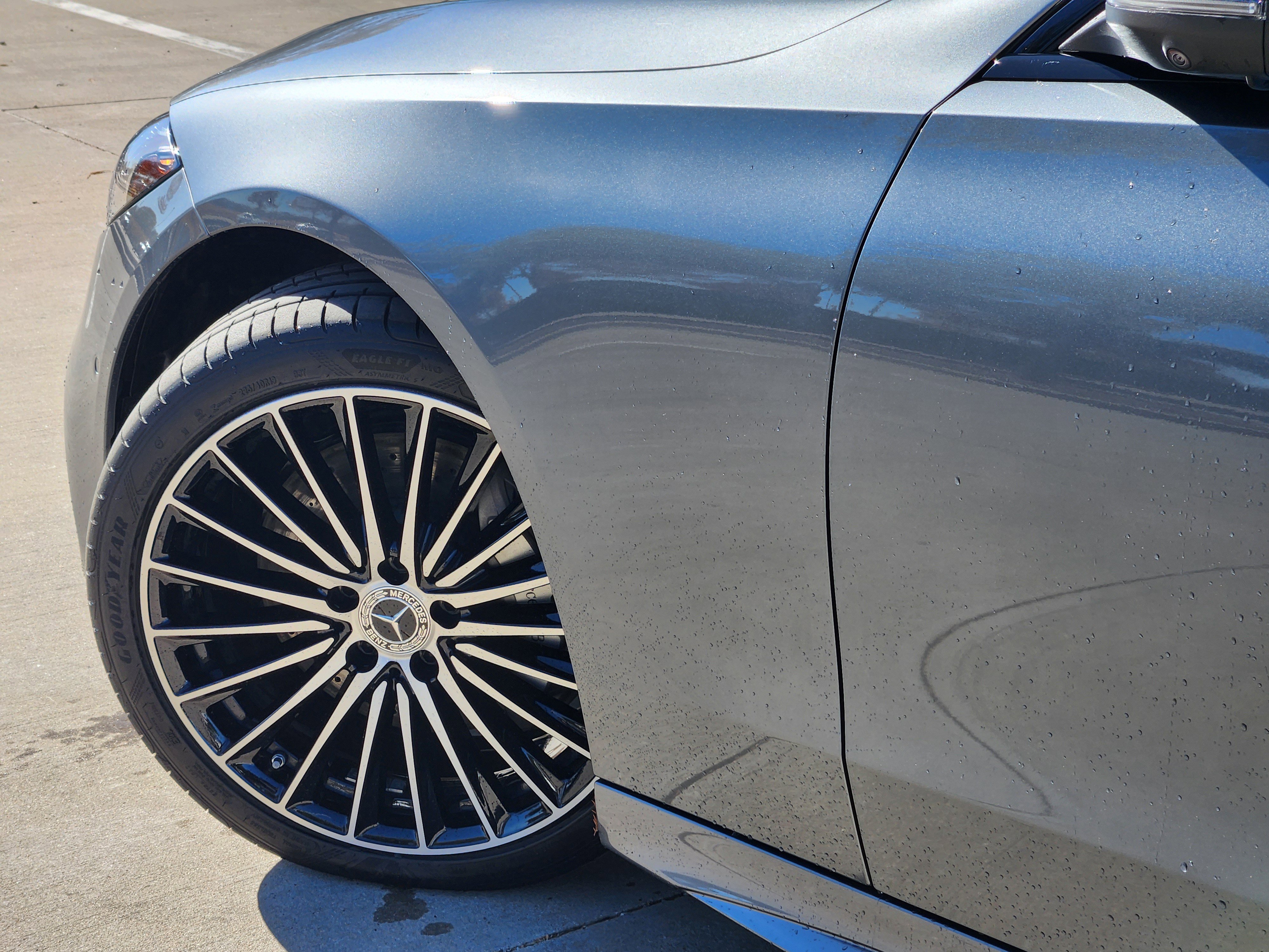 Used 2024 Mercedes-Benz C 300 Sedan image 6