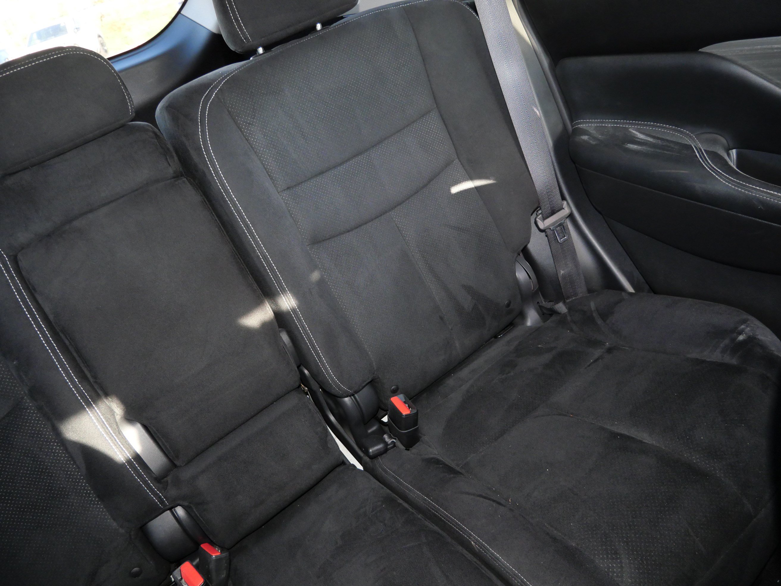 Used 2016 Nissan Murano SV AWD/4WD image 14