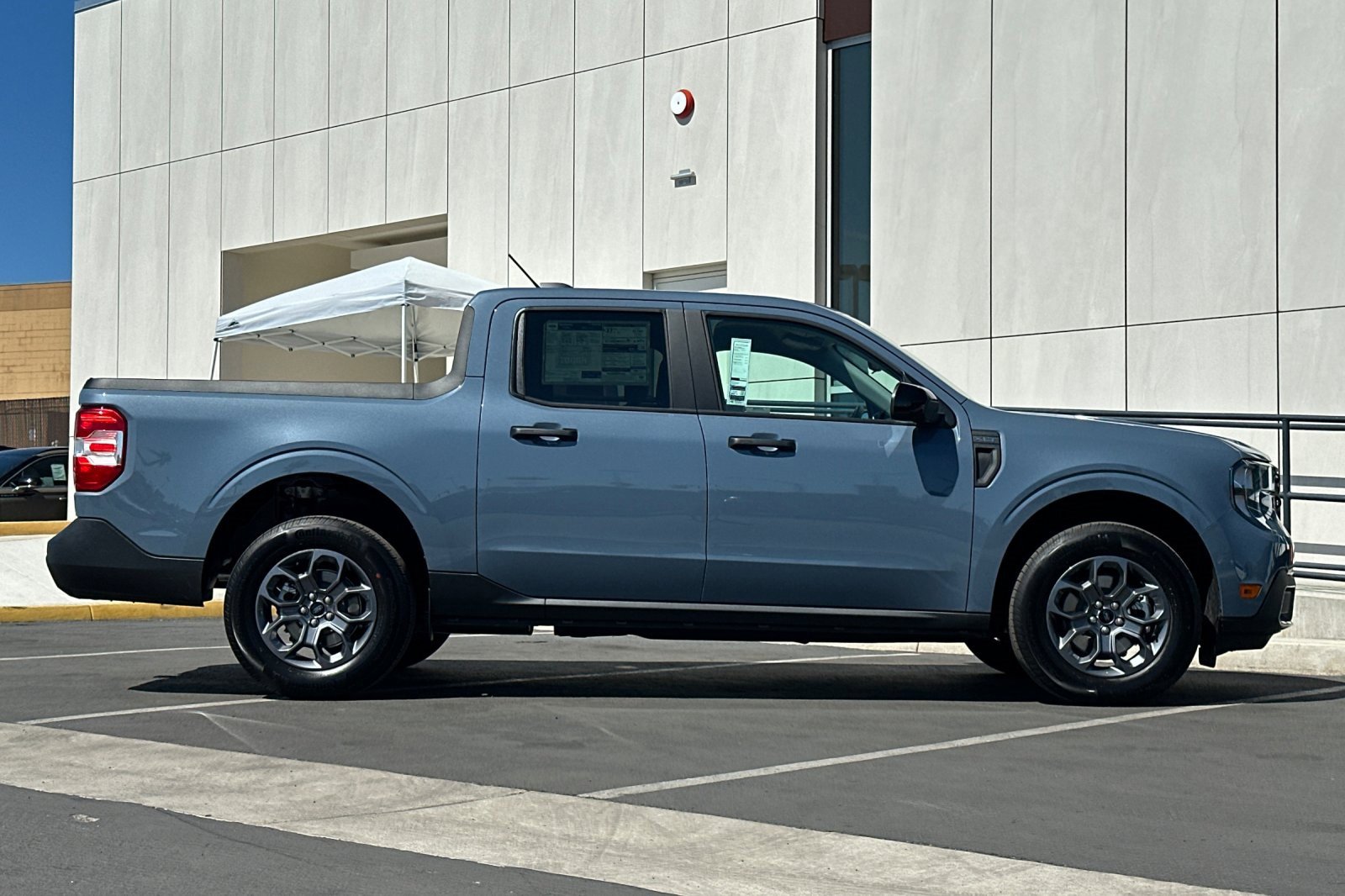 New 2025 Ford Maverick XLT w/ Equipment Group 301A image 2