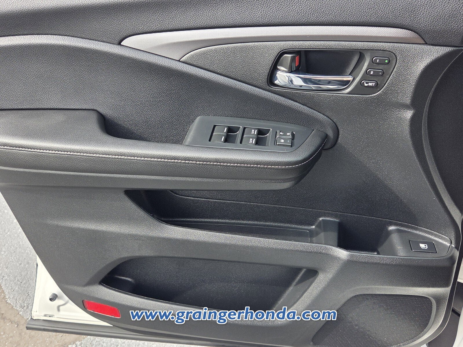 Certified 2024 Honda Ridgeline RTL image 26