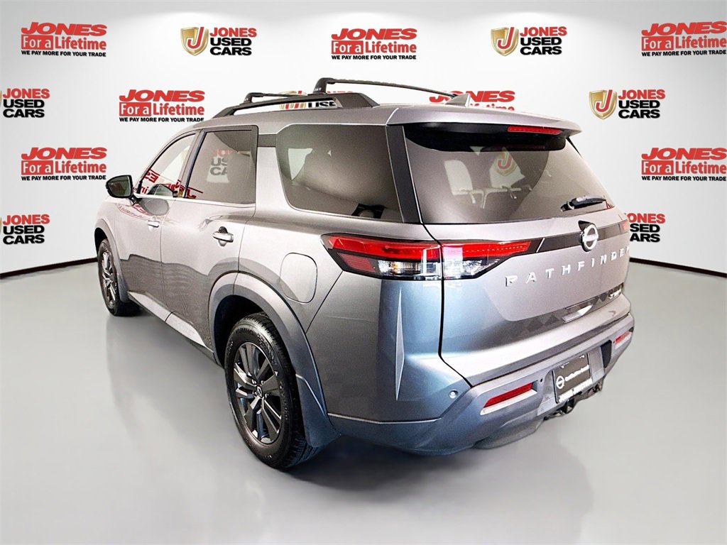Certified 2022 Nissan Pathfinder SV w/ SV Premium Package image 2