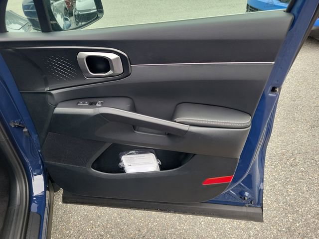 New 2025 Kia Sorento S w/ Panoramic Sunroof Package FWD image 35