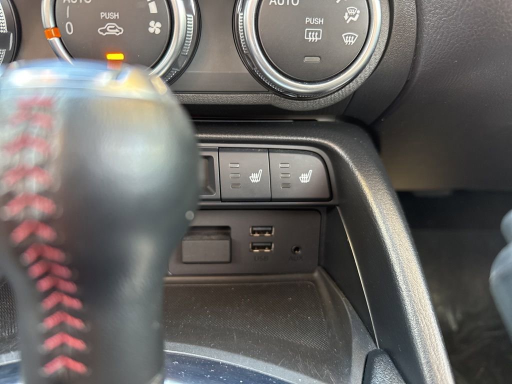 Used 2019 MAZDA MX-5 Miata RF Grand Touring image 32