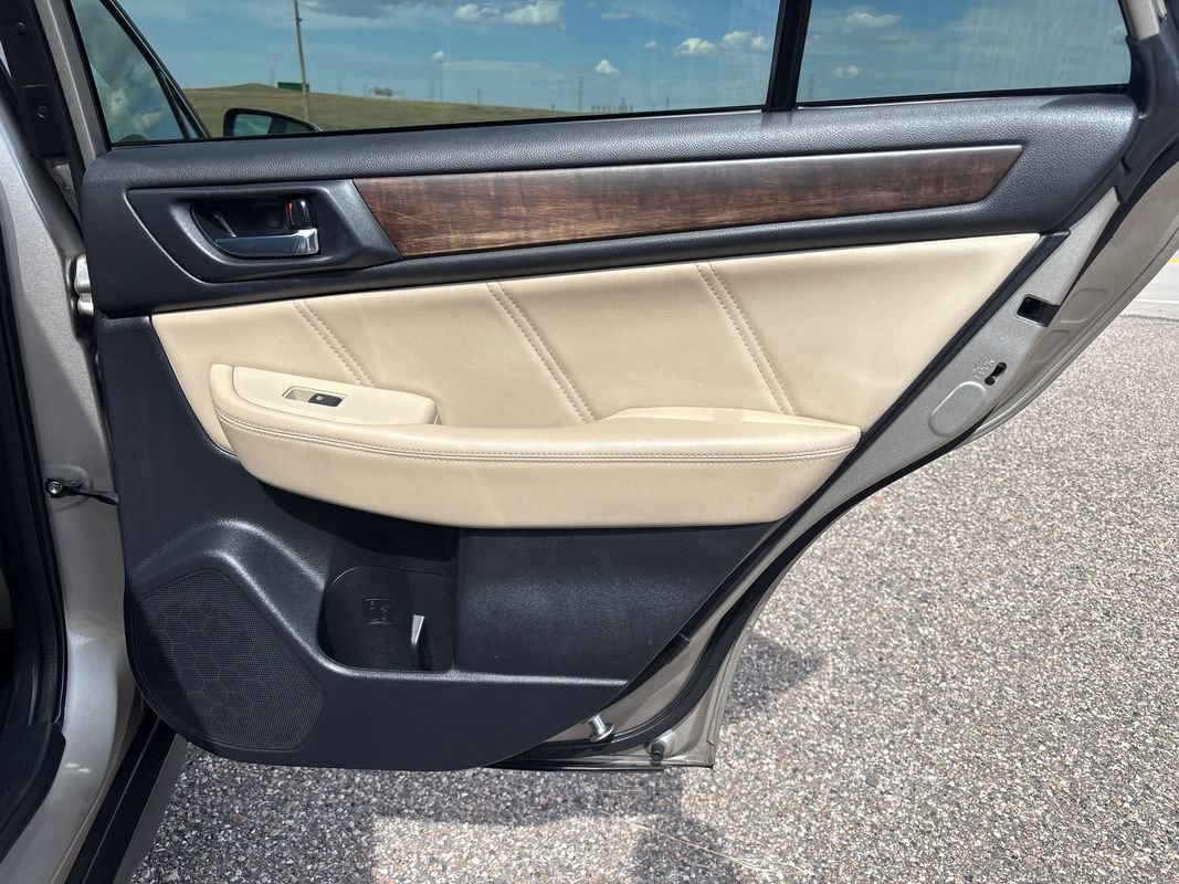 Used 2019 Subaru Outback 2.5i Limited image 15