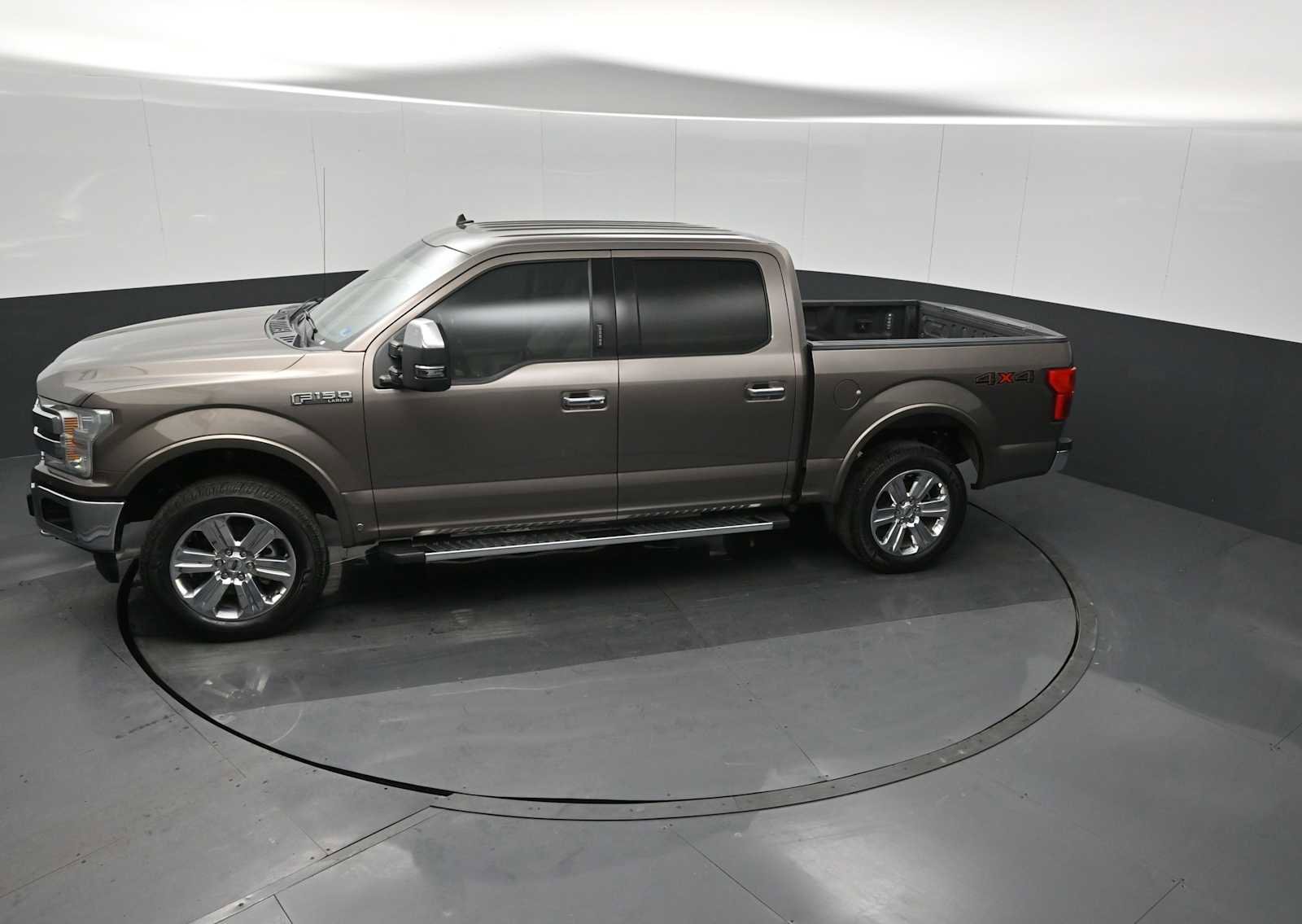 Used 2019 Ford F150 Lariat w/ Equipment Group 502A Luxury image 13