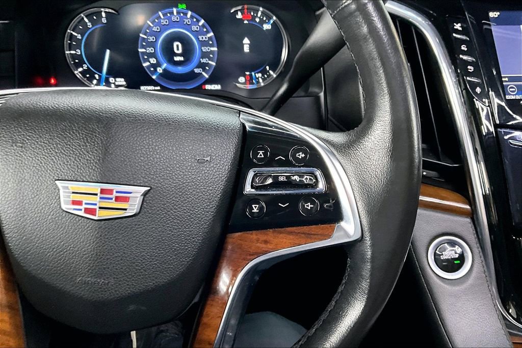 Used 2016 Cadillac Escalade Premium AWD/4WD image 12