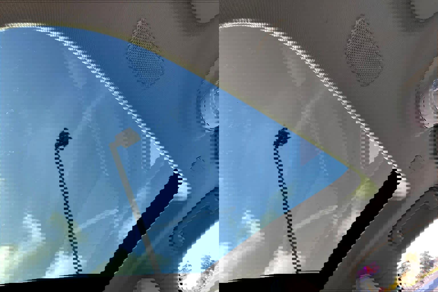 Used 2024 Volvo V60 B5 Cross Country Plus image 25