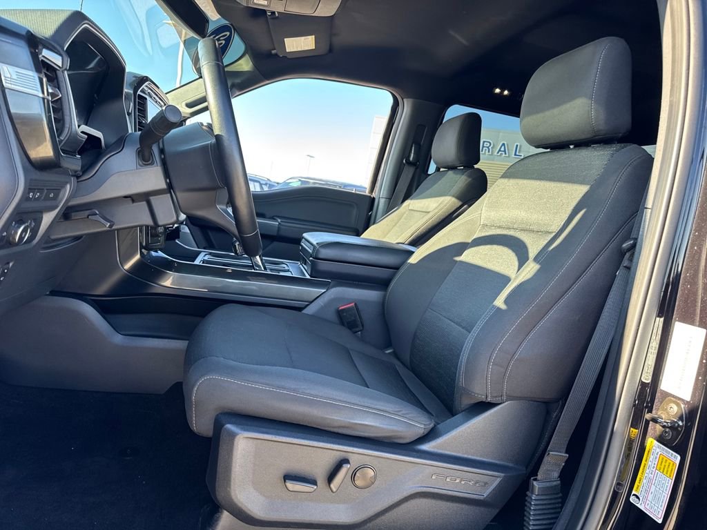 Used 2022 Ford F150 XLT w/ Equipment Group 302A High image 16