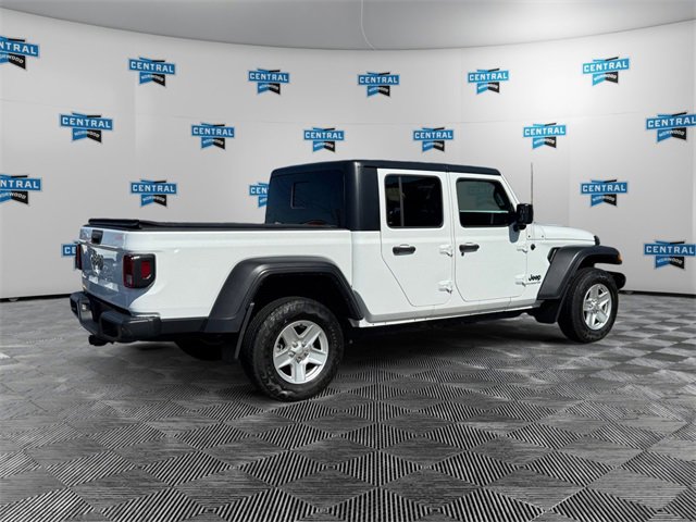 Certified 2022 Jeep Gladiator Sport image 6