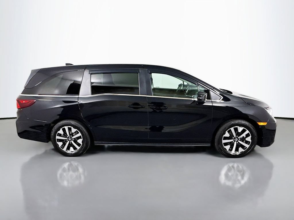 Certified 2025 Honda Odyssey EX-L image 8