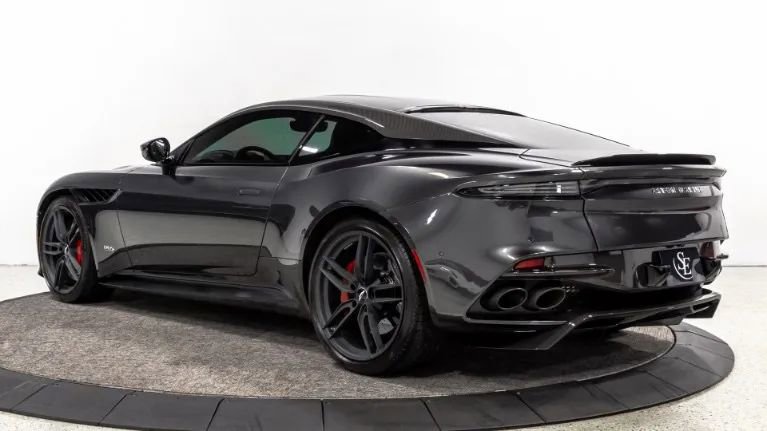 Used 2019 Aston Martin DBS Superleggera image 5