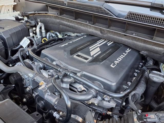 Used 2023 Cadillac Escalade ESV V image 9