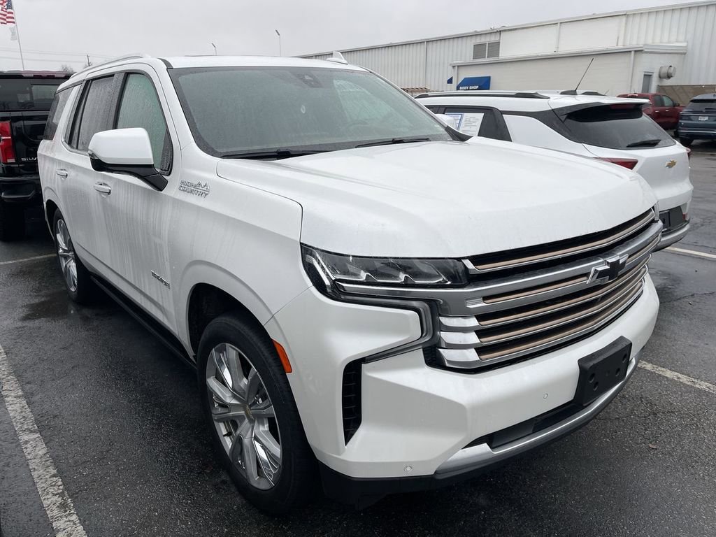 Used 2022 Chevrolet Tahoe High Country image 13