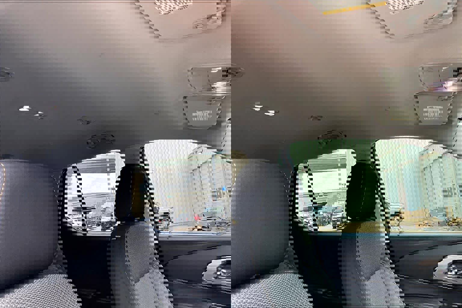 Used 2020 Chevrolet Traverse LS image 13