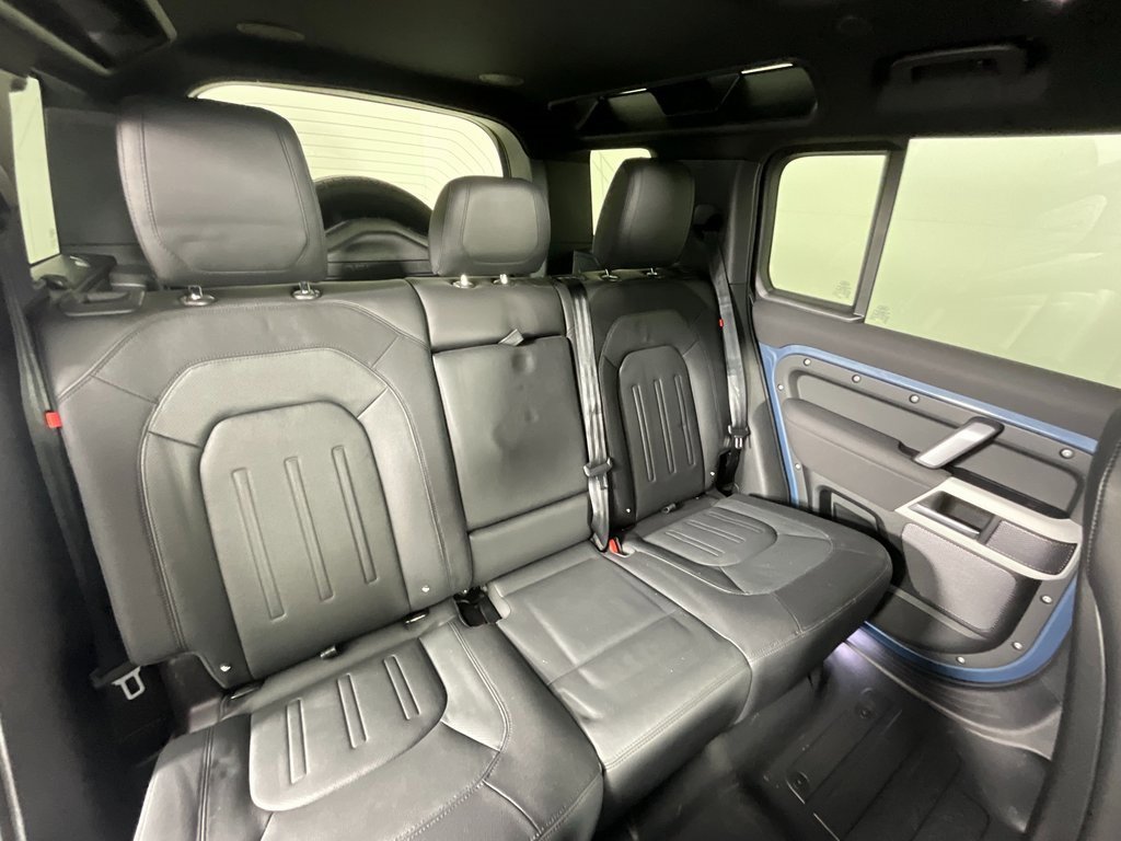 Certified 2022 Land Rover Defender 110 X-Dynamic SE image 23