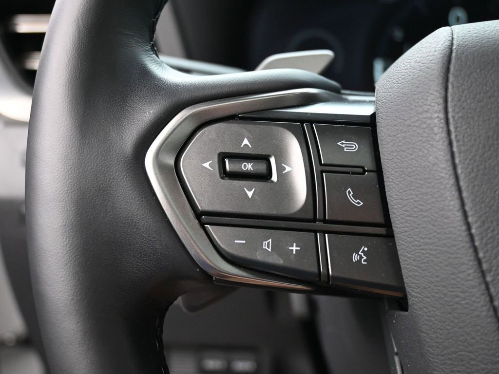 Used 2025 Lexus GX 550 image 10