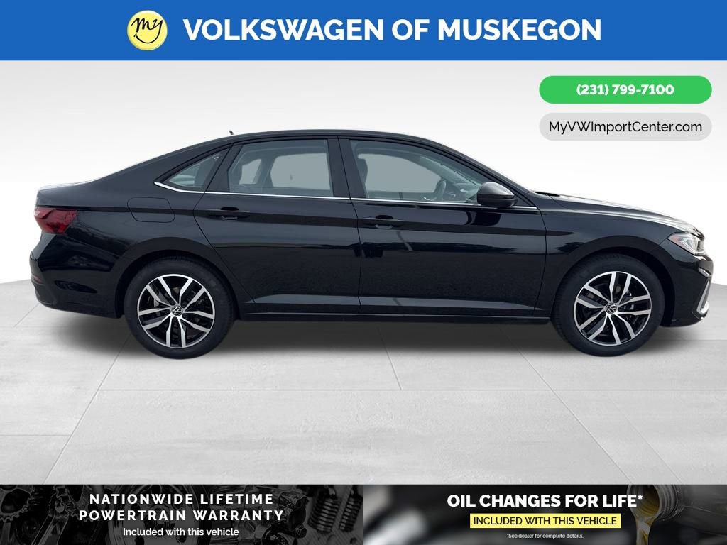 New 2026 Volkswagen Jetta SE image 8