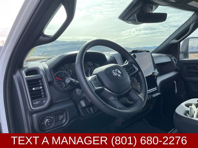 New 2026 RAM 3500 Tradesman AWD/4WD image 18