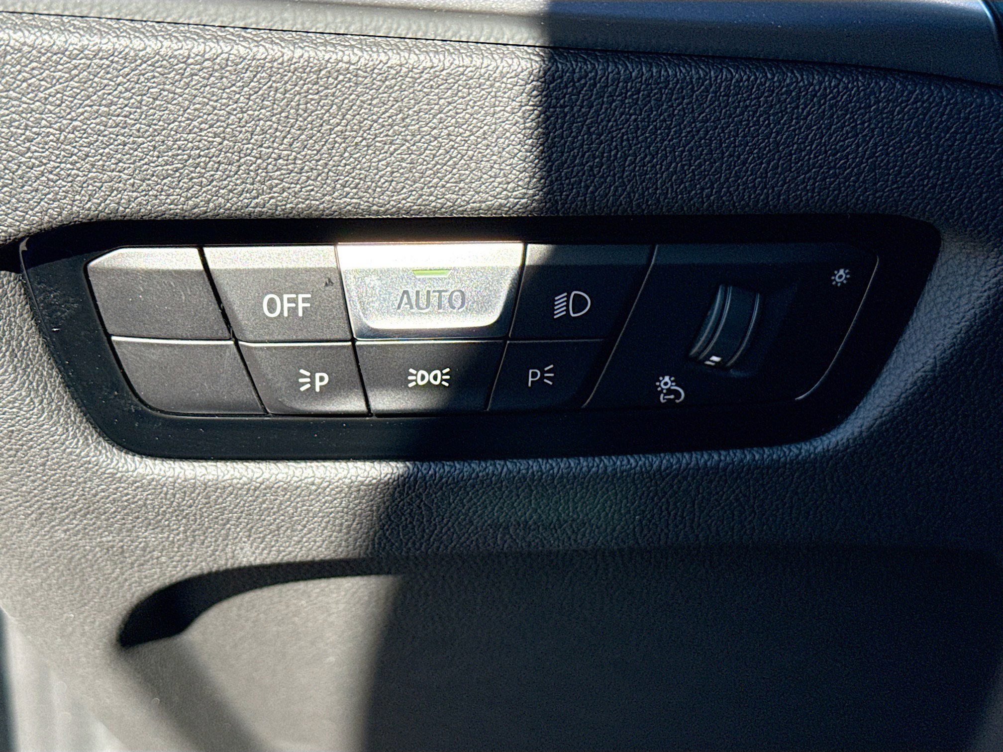 New 2026 BMW 330i 330i NA image 36